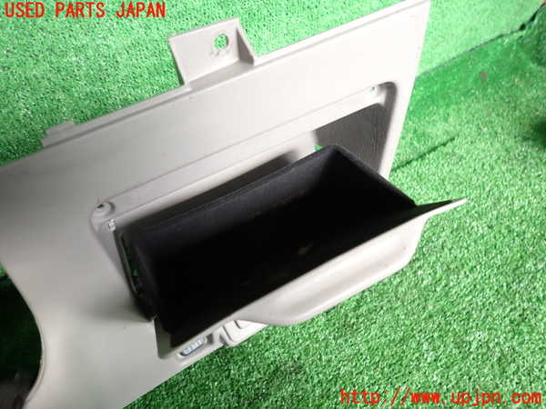 2UPJ-9233447841]クラウン マジェスタ(JZS177)小物入れ1 中古_2