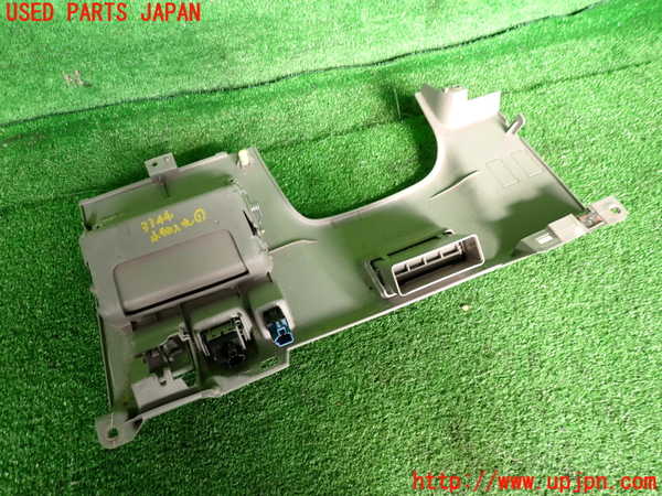 2UPJ-9233447841]クラウン マジェスタ(JZS177)小物入れ1 中古_3