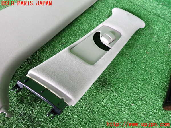 2UPJ-9233447665]クラウン マジェスタ(JZS177)右センターピラートリム 中古_2