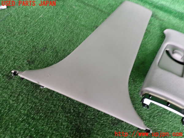 2UPJ-9233447665]クラウン マジェスタ(JZS177)右センターピラートリム 中古_3