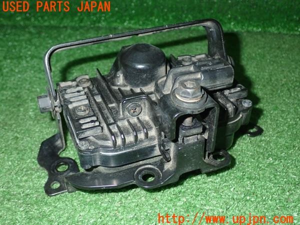 3UPJ=9233450540]レクサス IS300h(AVE30)純正 ミリ波レーダー センサー DNMWR008 88210-48070 中古_3