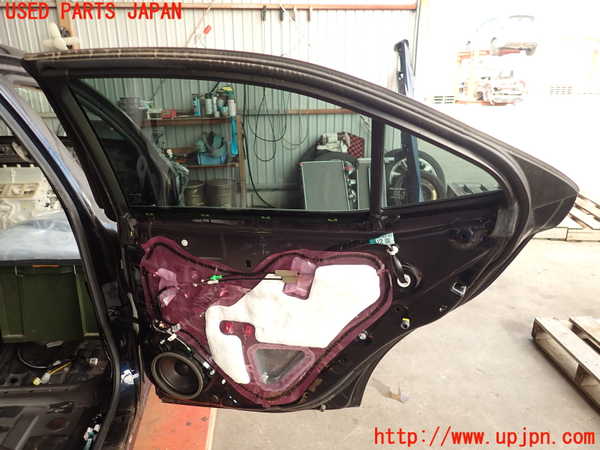 2UPJ-9233451290]レクサス・IS300h(AVE30)右後ドア (ジャンク品) 中古(43R-005844 M31S8)_5