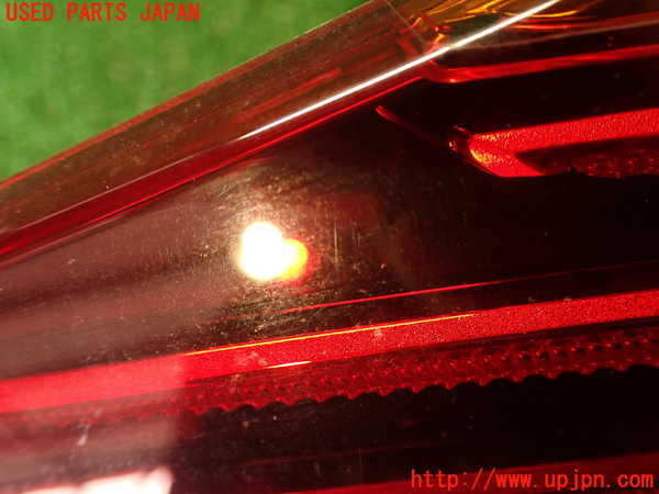 2UPJ-9233451550]レクサス・IS300h(AVE30)右リアフィニッシャー 中古_3