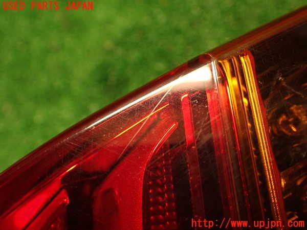 2UPJ-9233451536]レクサス・IS300h(AVE30)左テールランプ 中古_3