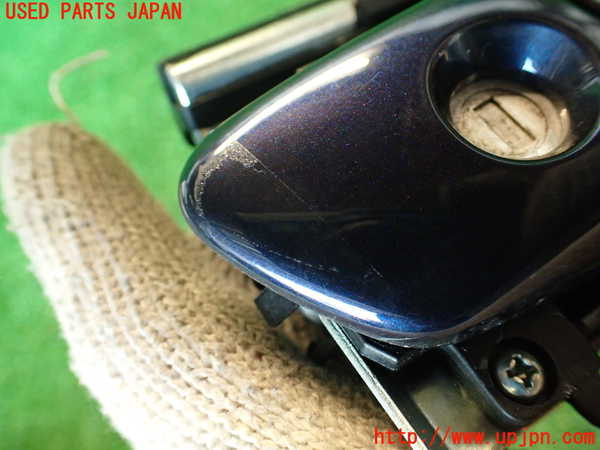 2UPJ-9233451240]レクサス・IS300h(AVE30)右前ドアハンドル(アウターハンドル) 中古_3