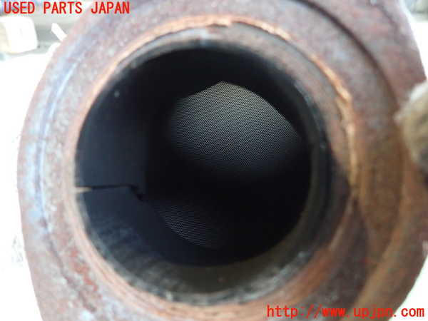 2UPJ-9233452041]レクサス・IS300h(AVE30)エキマニ1 触媒 マニバーター 中古_3