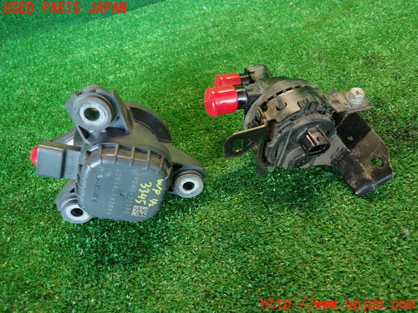 2UPJ-9233452110]レクサス・IS300h(AVE30)ウォーターポンプ 中古_2