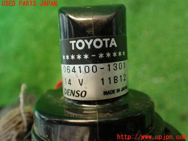 2UPJ-9233452110]レクサス・IS300h(AVE30)ウォーターポンプ 中古_4