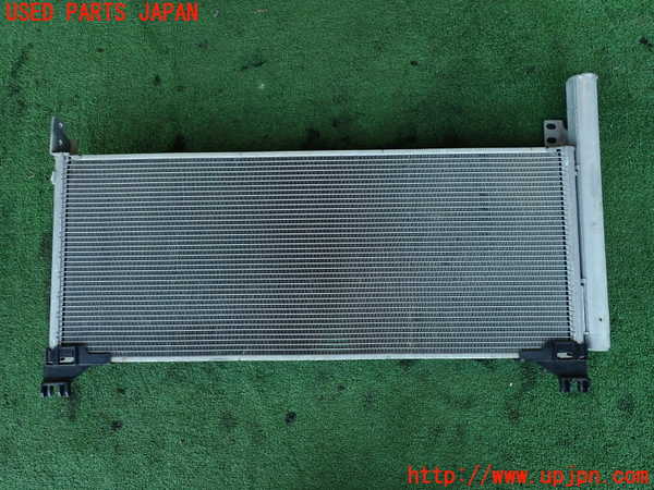 2UPJ-9233456031]レクサス・IS300h(AVE30)エアコンコンデンサー1 中古_3