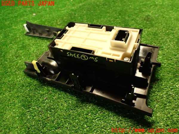 2UPJ-9233456307]レクサス・IS300h(AVE30)スイッチ2 (VSC OFF、EV MODE、SNOW、走行モード切替) 中古_2