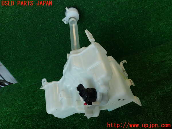 2UPJ-9233456791]レクサス・IS300h(AVE30)ウォッシャータンク1 中古_2
