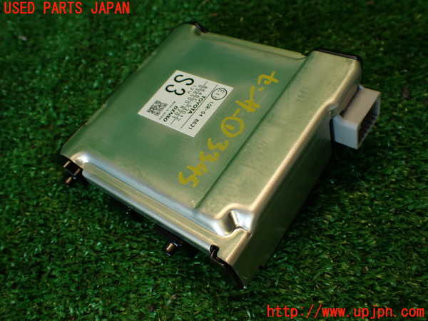 2UPJ-9233456381]レクサス・IS300h(AVE30)センサー1 中古_2