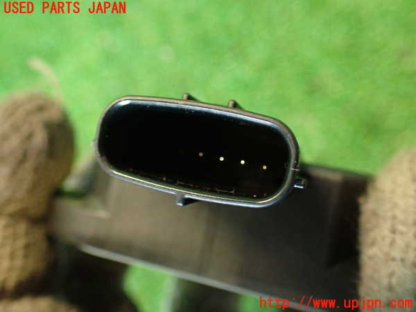2UPJ-9233456383]レクサス・IS300h(AVE30)センサー3 (YAW RATE) 中古_3