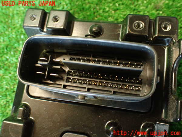 2UPJ-9233456125]レクサス・IS300h(AVE30)ABSコンピューター 中古_4