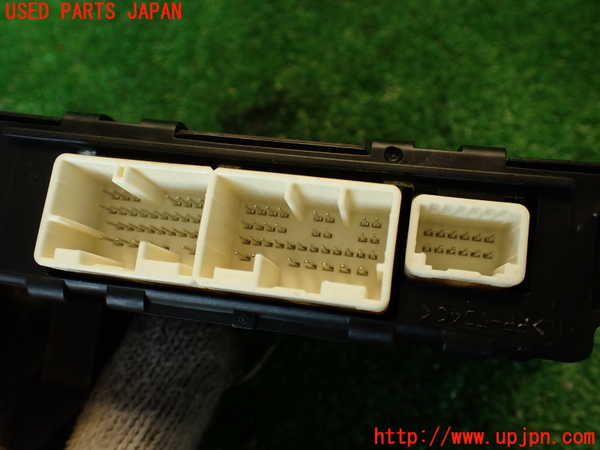 2UPJ-9233456150]レクサス・IS300h(AVE30)コンピューター5 中古_3