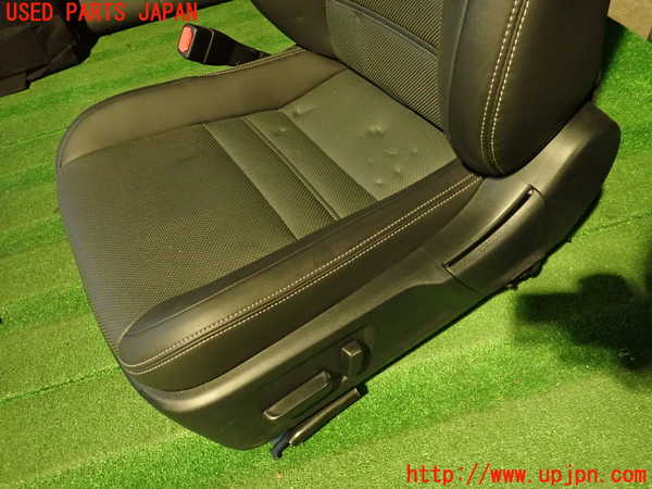2UPJ-9233457065]レクサス・IS300h(AVE30)助手席シート 中古_2