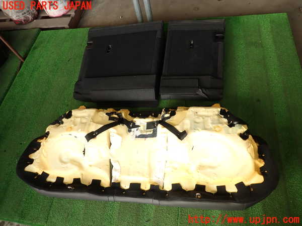 2UPJ-9233457385]レクサス・IS300h(AVE30)リアシート 中古_5