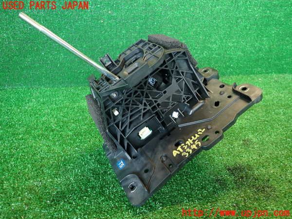2UPJ-9233457555]レクサス・IS300h(AVE30)ATシフトレバー 中古_2