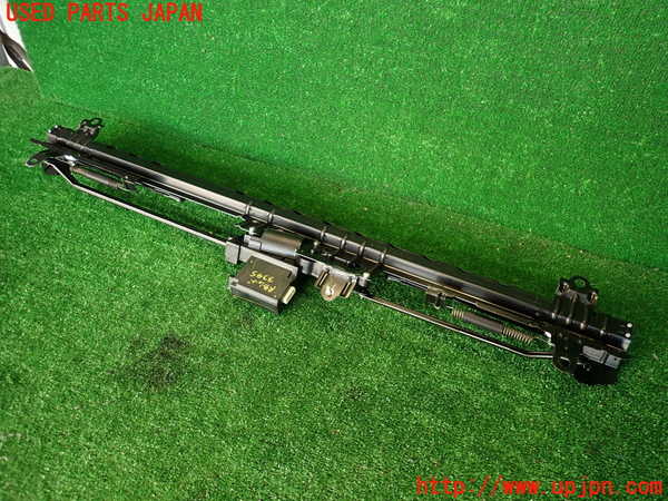 2UPJ-9233457790]レクサス・IS300h(AVE30)リアサンシェード 中古_2