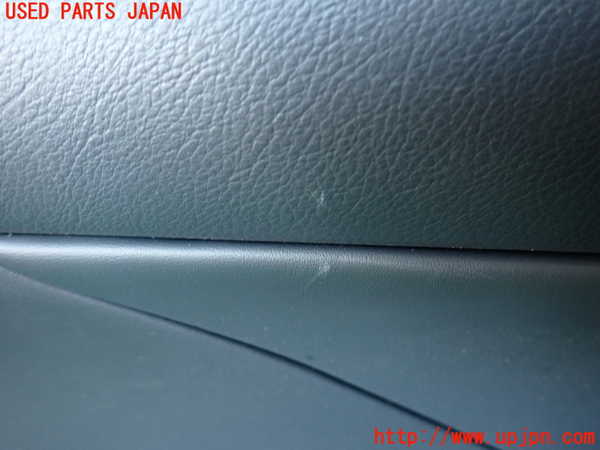 2UPJ-9233451264]レクサス・IS300h(AVE30)左前ドア内張り 中古_4