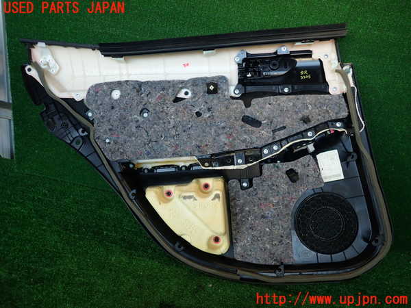 2UPJ-9233451294]レクサス・IS300h(AVE30)右後ドア内張り 中古_5