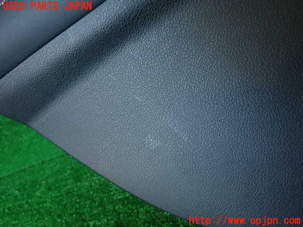 2UPJ-9233451324]レクサス・IS300h(AVE30)左後ドア内張り 中古_2