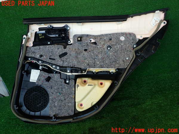 2UPJ-9233451324]レクサス・IS300h(AVE30)左後ドア内張り 中古_5
