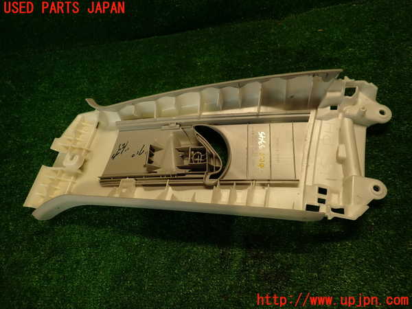 2UPJ-9233457665]レクサス・IS300h(AVE30)右センターピラートリム 中古_5