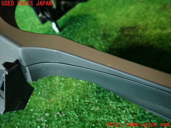 2UPJ-9233457510]レクサス・IS300h(AVE30)メーターフード 中古_3