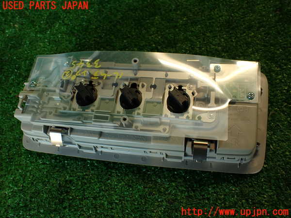 2UPJ-9233456412]レクサス・IS300h(AVE30)ルームランプ2 (2列目真中) 中古_2
