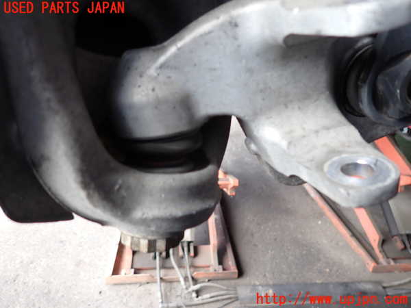 2UPJ-9233465176]ジャガー・XF(JB2GA)右フロントロアアーム1 中古_2