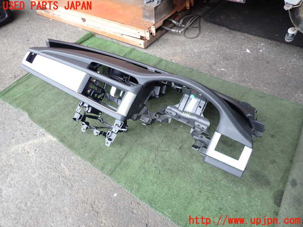 2UPJ-9233467505]ジャガー・XF(JB2GA)ダッシュボード 中古_3