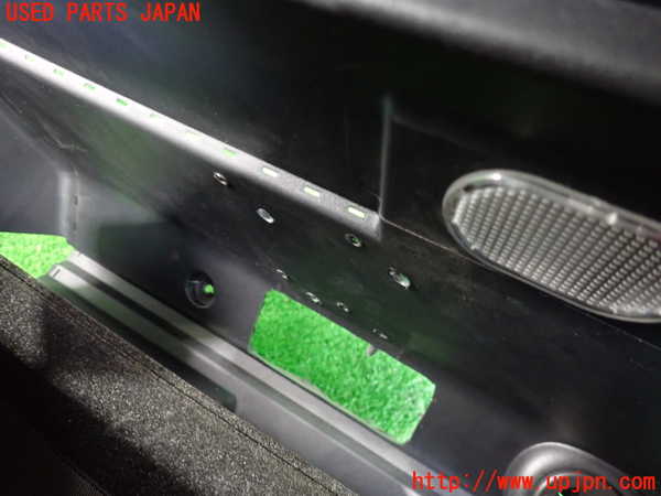 2UPJ-9233467516]ジャガー・XF(JB2GA)グローブボックス1 中古_3
