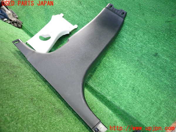 2UPJ-9233467670]ジャガー・XF(JB2GA)左センターピラートリム 中古_3