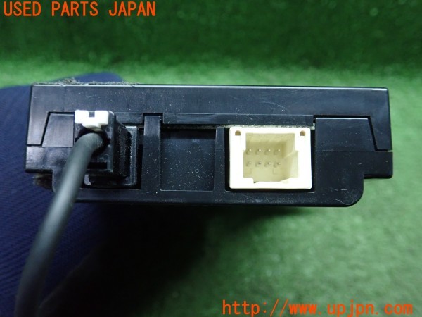 3UPJ=9233470503]アクア(NHP10)中期 純正ビルトイン 08686-00350 ETC車載器 中古_4