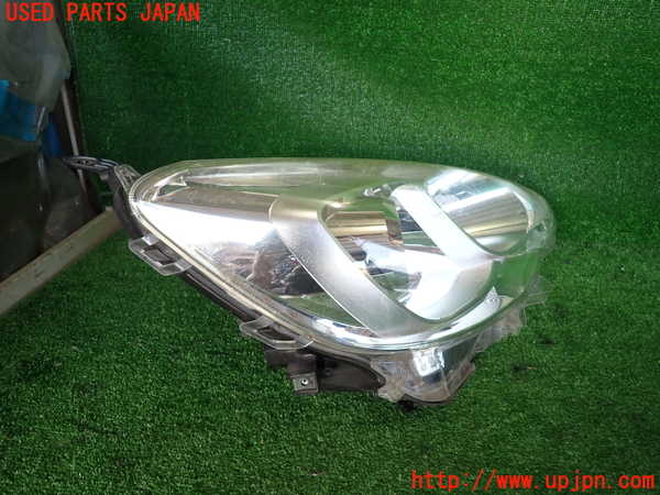 2UPJ-9233471130]アクア(AQUA)(NHP10)右ヘッドライト ハロゲン 中古_2