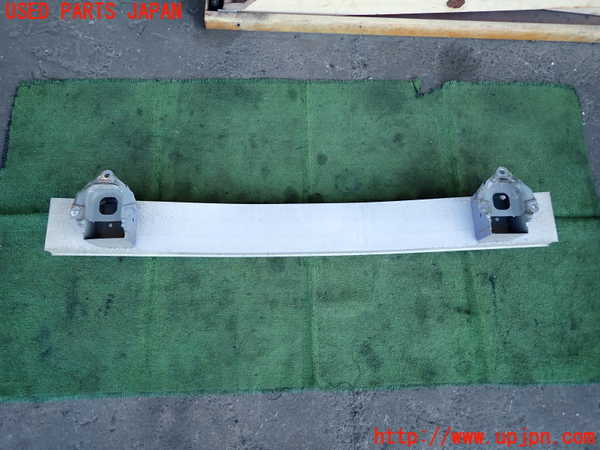 2UPJ-9233471614]アクア(AQUA)(NHP10)リアバンパーホースメント 中古_3