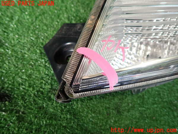 2UPJ-9233471530]アクア(AQUA)(NHP10)右テールランプ 中古_2