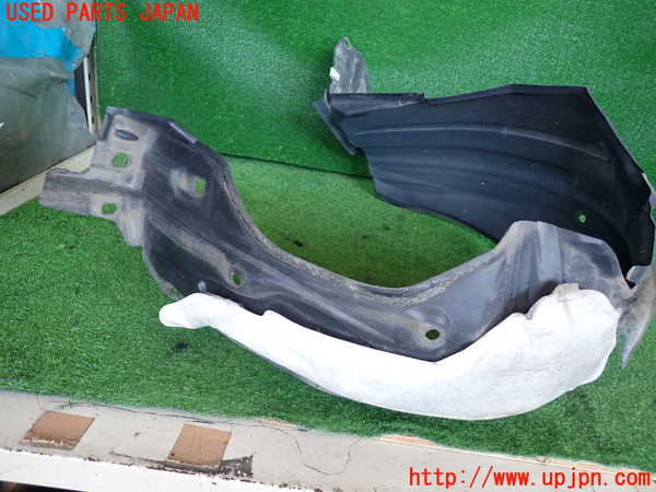2UPJ-9233471090]アクア(AQUA)(NHP10)右前フェンダーライナー 中古_3