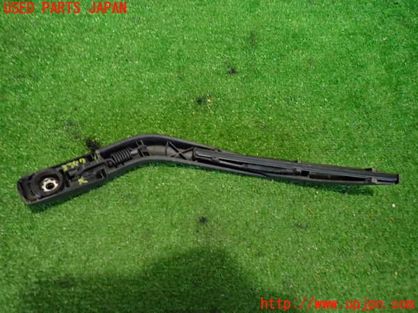 2UPJ-9233471661]アクア(AQUA)(NHP10)リアワイパーアーム1 中古_2