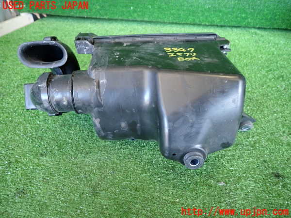 2UPJ-9233472560]アクア(AQUA)(NHP10)エアクリーナーボックス 中古_3