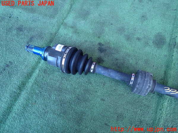 2UPJ-9233474010]アクア(AQUA)(NHP10)右フロントドライブシャフト 中古_3