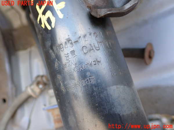 2UPJ-9233475015]アクア(AQUA)(NHP10)右フロントストラット 中古_2