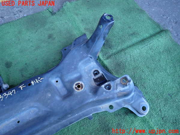 2UPJ-9233475285]アクア(AQUA)(NHP10)フロントメンバー 中古_2