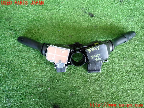 2UPJ-9233476720]アクア(AQUA)(NHP10)コンビネーションスイッチ 中古_4