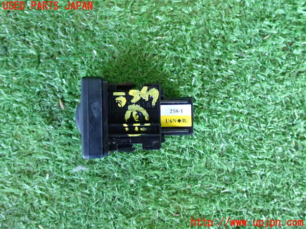 2UPJ-9233476306]アクア(AQUA)(NHP10)スイッチ1(レベライザー) 中古_2