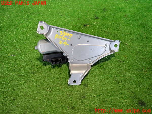 2UPJ-9233476775]アクア(AQUA)(NHP10)リアワイパーモーター 中古_3