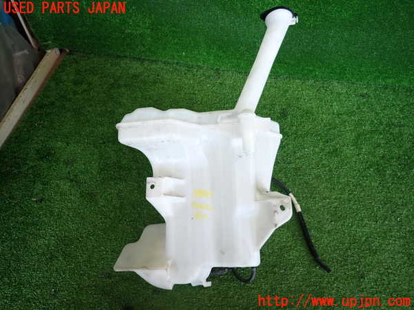 2UPJ-9233476791]アクア(AQUA)(NHP10)ウォッシャータンク1 中古_2