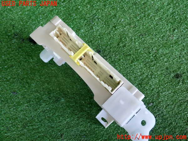 2UPJ-9233476742]アクア(AQUA)(NHP10)ヒューズボックス2 中古_2