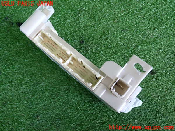 2UPJ-9233476742]アクア(AQUA)(NHP10)ヒューズボックス2 中古_3